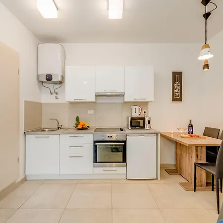 Porta Adriatica 3* Сплит