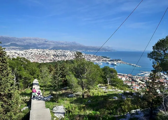 Frühstückspension Porta Adriatica 3*