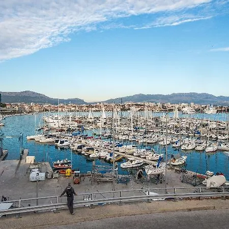 Porta Adriatica Couette-café Split